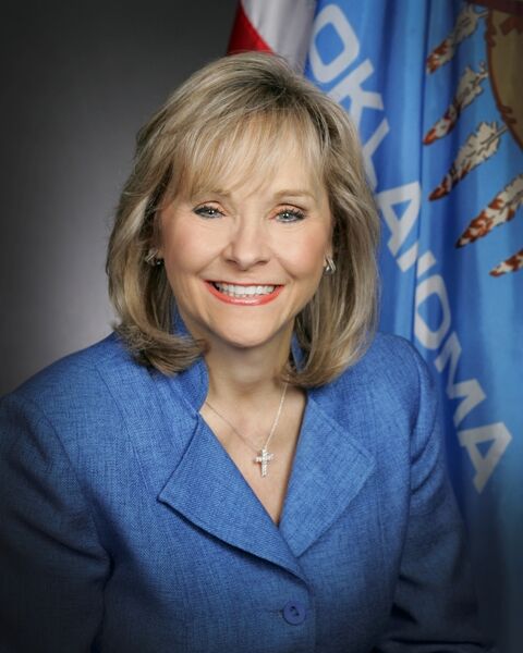 Governor Mary Fallin Forms Task Force to Review Occupational Licensing Requirements